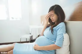 持续高烧容易流产、药物易影响胎儿……孕妇染新冠治疗更棘手图片