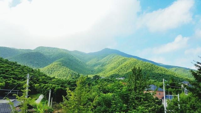 这个连宋美龄、金庸都难以忘怀的江南千年古城，堪比“天堂中央”