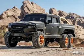 新车 | 越野只想到普拉多？Rezvani 6x6皮卡发布图片