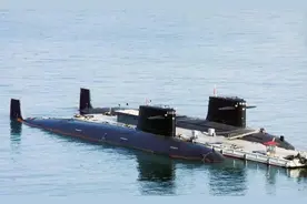 中国核潜艇最深能潜多少米？中国核潜艇曾下潜230米就发生变形图片