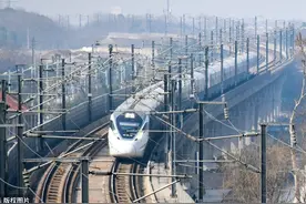 急需湖北支持十堰打通南北铁路，将十堰建成区域性高铁枢纽图片