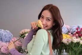 Taew与hiso男友公开晒近照，小情侣旁若无人秀恩爱图片