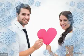 小姑子生病后离婚，嫂子接她回娘家住自己搬走单过，小姑子很感动图片