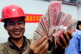 农民工每天收入二三百元，为何不缴纳个人所得税？图片