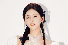 大热天不要披头散发，推荐以下6款日常发型，简单清爽又时髦图片