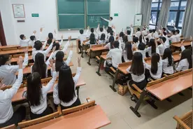10所大学缩招近4000研究生！考研面临5大难题！咋办？图片
