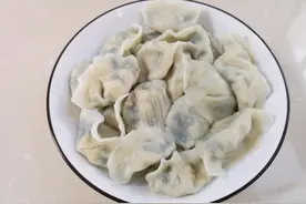 包水饺多出的水饺皮怎么处理？这种做法味道更特别，小朋友超喜欢图片