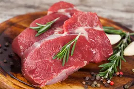 市场上“假牛肉”傻傻分不清？看完制作原料后，以后别再被人坑了图片