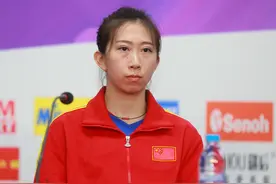 中国女排最幸运二传！却敢拒绝国家队征召，成也陈友泉败也陈友泉图片