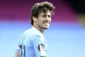 重返西甲！曼城传奇中场正式离开球队，他将加盟皇家社会图片