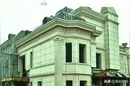 别墅大面积违法扩建，知情人多次投诉未果，最后结局令人费解...图片