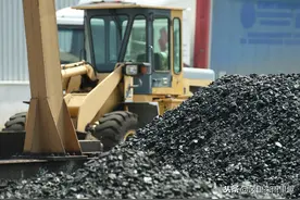 为什么刚挖出来的煤，要水洗一下才能用，一分钟解开多年迷惑图片