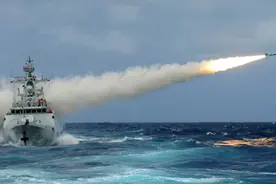 庆祝海军节｜上海，这座城市与人民海军的“沪海情”图片