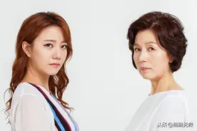 戏精婆婆挑拨妯娌关系，得知婆婆为人后，儿媳逼她心甘情愿掏钱图片