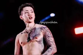 朴宰范曾骂韩国"娘P"被封杀？改变说唱圈游戏的Rapper图片