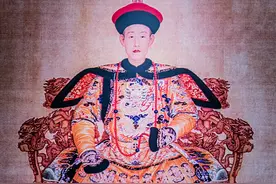 易中天称乾隆是“王八蛋” ，遭自称乾隆后人男子投诉图片