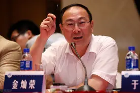 “战忽局主任”金灿荣：高考除烈士子女外，三胎家庭孩子加50分图片