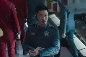 如果只有一张电影票，我还是会选《流浪地球》图片