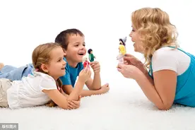 孩子玩具被抢了，孩子竟只会哭？听听专家怎么说图片