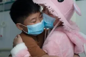 弟弟造血干细胞救姐姐，那些为救老大而出生的孩子，最后还好吗图片