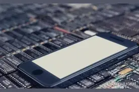 手机卡不卡，是处理器决定？还是运行内存决定？哪个影响大？图片