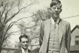 奥尔顿巨人－吉尼斯纪录世界上最高的人 Robert Pershing Wadlow图片