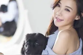 萧蔷：“台湾公认的女神”，绯闻情史丰富坎坷，52岁妩媚迷人图片