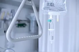 这些药，静脉输液会有明显疼痛！用药前一定注意图片