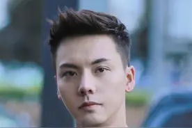 陈伟霆回应粉丝要签名，星光背后，他曾因黄晓明一句话遭全网黑图片