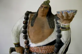 武松人物点评丨勇武侠义，快意恩仇，但也有癖性和不讲原则的缺点图片