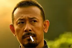 站着就把钱挣了：姜文的内务部街11号，行走在电影与现实的荷尔蒙图片