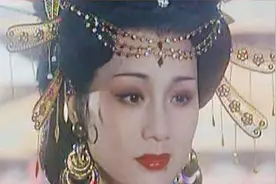 演员李建群曾是第一古典美人，和她同岁的几位女星也是各有各的美图片