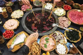 吃火锅时，这4种荤菜要留意，火锅店员工：我们老板都不吃图片