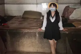 沧州善心女孩刘格格伤愈后再入深山看望留守儿童图片