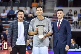 广东总经理朱芳雨：感觉到广东队被针对 但很正常能够理解图片