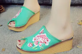 30双民族风复古女凉鞋，为你的夏天增添奇特之美图片