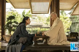 《妖猫传》新花絮片场曝光 黄轩教染谷将太汉语被赞图片