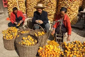 柿子好吃有营养，但你知道如何正确吃柿子吗？图片