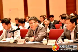 关注主攻工业攻坚战 市政协委员献良策图片