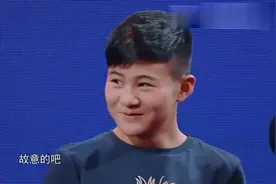 保有5项吉尼斯世界纪录，这群孩子玩轮滑真是为国争光，厉害视频封面