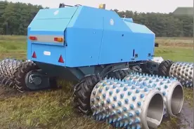 美国现代农业机械化手段越来越高明了！2%的农民就能养活3亿人口视频封面