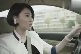 特种兵爸爸忘记接老婆回国，又忘记接孩子放学，孩子是野生的吗？视频封面