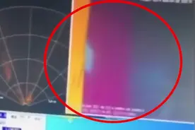 重庆坠江公交水下画面曝光：沉江69.2米，车身广告清晰可见