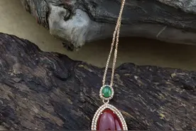 极品阿卡红珊瑚，看质感不要只好色哦！图片