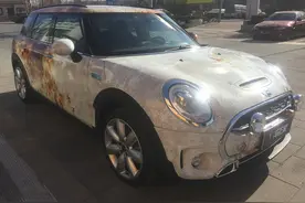 宝马Mini私人订制汽车彩绘铁锈系列车身改色贴膜图片