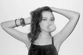 石头剪刀布：无解的爱情方程式图片