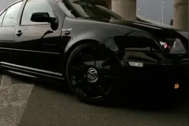 改装｜黑色宝来改装案例