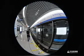 试乘地铁全景看 五四广场到李村仅25分钟图片