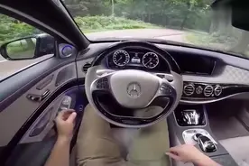 落地320万的迈巴赫S600，坐进车内才知道隔音有多牛视频封面