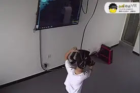 深圳小学生玩虚拟现实VR游戏都666，我等白领汗颜视频封面